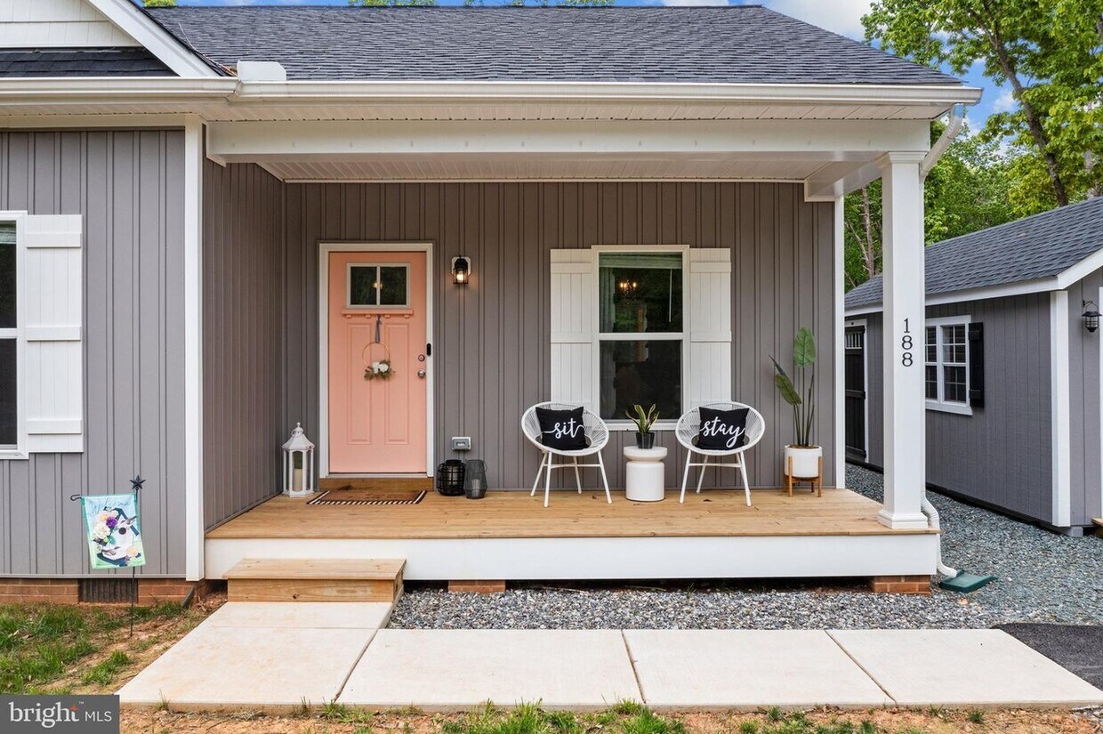 Foto principal - 188 Hickory Ridge Cir