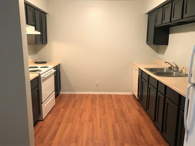 Foto del edificio - 4330 Kirkman St