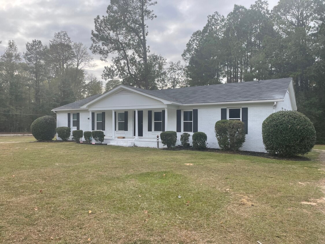 994 Hampton Dr, Orangeburg, SC 29118 House Rental in Orangeburg, SC
