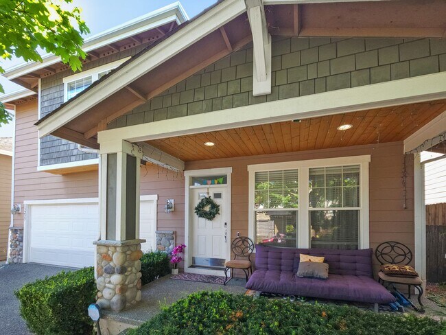 Foto del edificio - Charming 3-Bed Home with New Kitchen, A/C,...