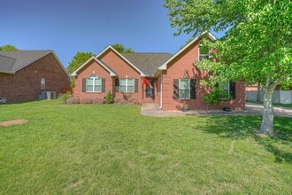 Building Photo - 2006 Adonis Dr