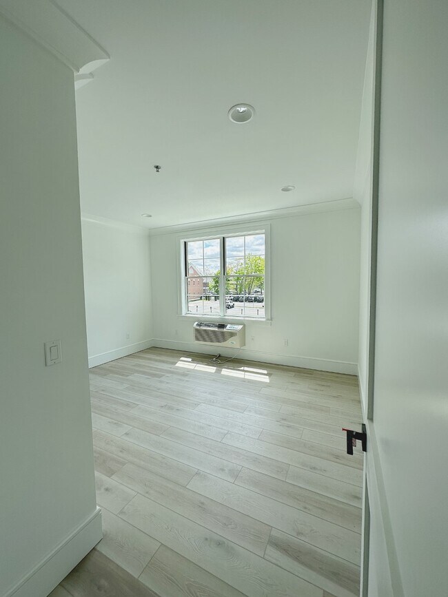 The Lofts at Maple & Main 102 W Main St Smithtown, NY