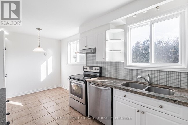 Building Photo - 2329 Greenbank Trail