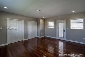 Foto del edificio - 1 br, 1 bath  - 335 75th St 12