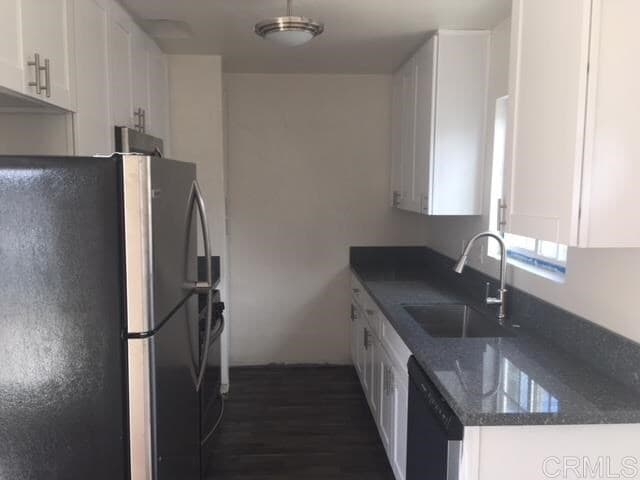 Primary Photo - 1402 Dubuque St
