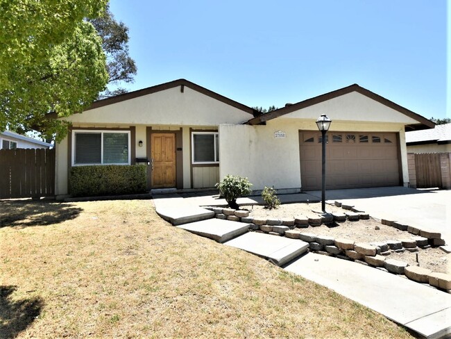 Building Photo - 27858 Crosspath Ave
