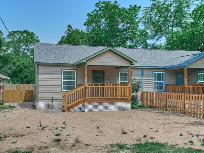 Foto del edificio - 408 McPhail