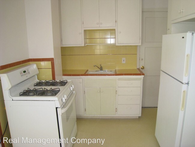 Building Photo - 4434 Fulton St