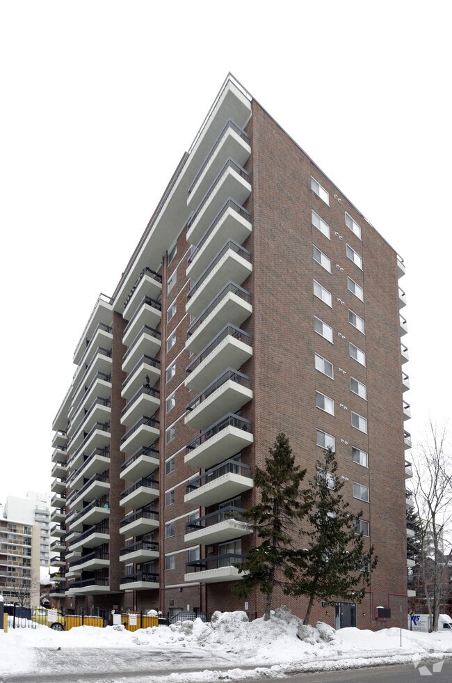 Building Photo - Cartier Square Apartments