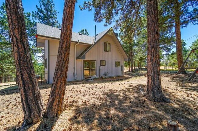 Foto del edificio - 832 Spring Valley Dr