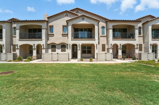 Like Brand New Luxurious Modern 3 Bedroom ... - Like Brand New Luxurious Modern 3 Bedroom ... Townhome