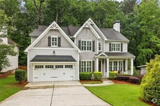 Building Photo - 2585 Drew Valley Rd NE