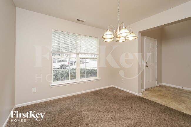 Foto del edificio - 3760 Thornaby Cir