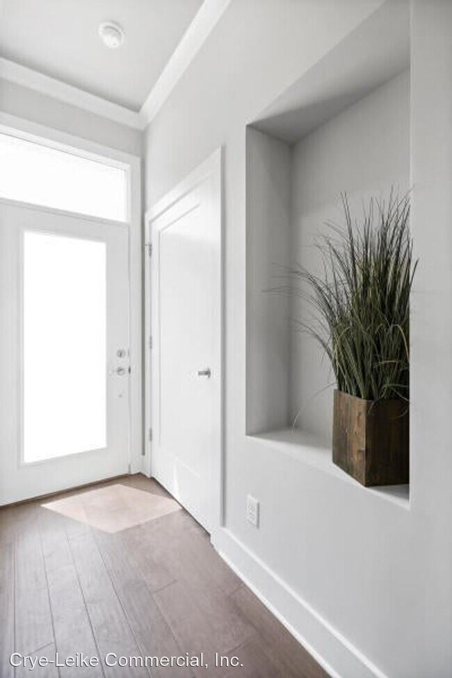 Foto del edificio - 1 br, 2 bath House - 1577 Sinclair Ave 2