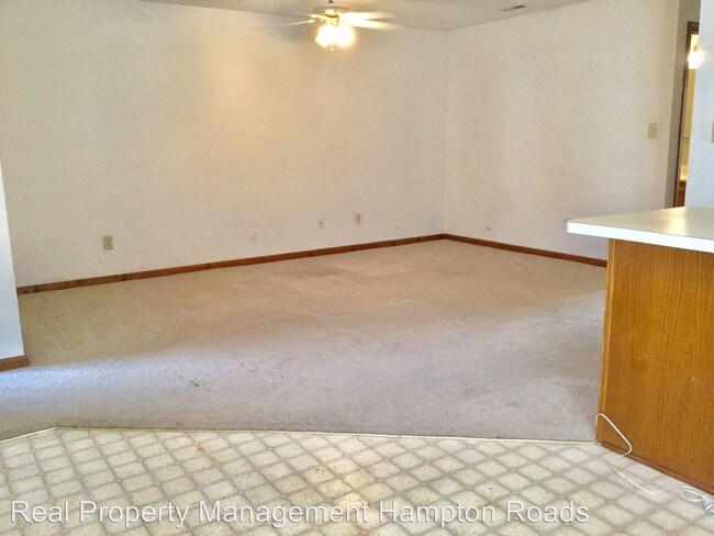 Building Photo - 3461 Clover Meadows Dr