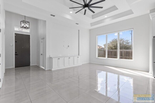 Foto del edificio - 7401 Hana Dr