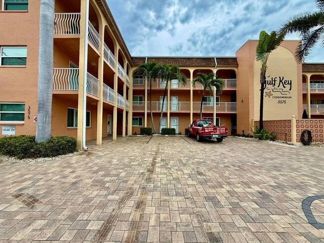 Building Photo - 3575 Gulf Blvd