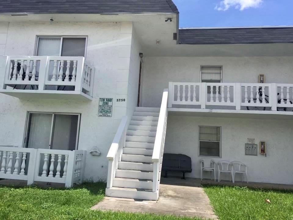 3750 SW 63rd Ave Unit 1, Davie, FL 33314 Apartments in Davie, FL