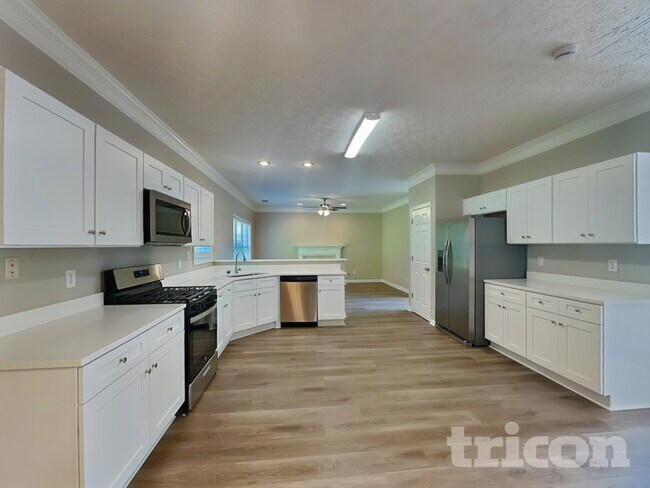 Building Photo - 1728 Brandon Lee Way SW