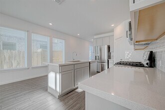 Building Photo - 22111 Ingham Blf Ln