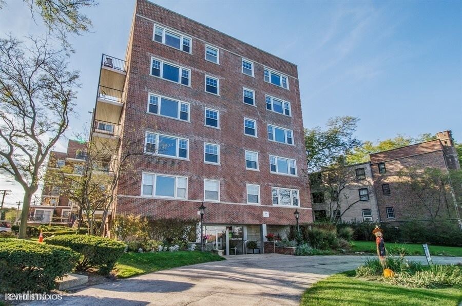 Primary Photo - 1 br, 1 bath Apartment - 550 Sheridan Sq 1H