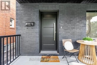 Building Photo - 9 Glenvalley Dr