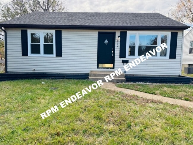 Building Photo - 2Bed/1Bath Available NOW!