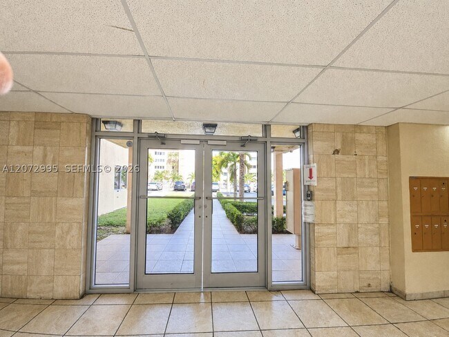Building Photo - 6980 NW 186th St