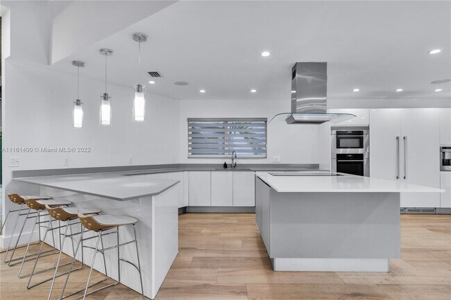 Foto del edificio - 7441 SW 66th St