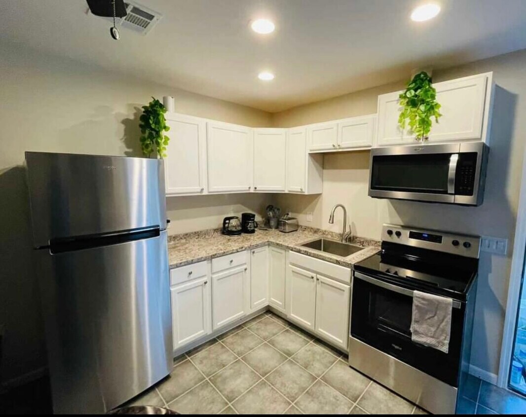 8130 W Amelia Ave, Phoenix, AZ 85033 House Rental in Phoenix, AZ