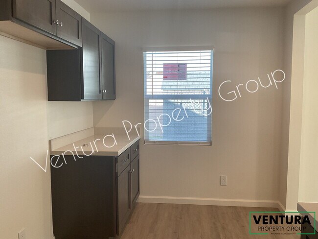 Foto del edificio - 831 S E St