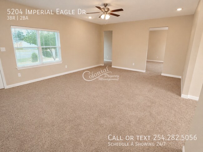 Foto del edificio - 5204 Imperial Eagle Dr