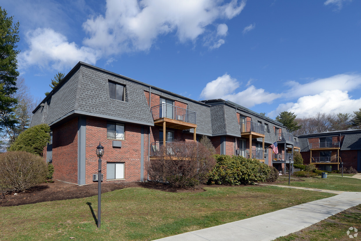 Stoney Brook Village Apartments - Millis, MA | Apartments.com