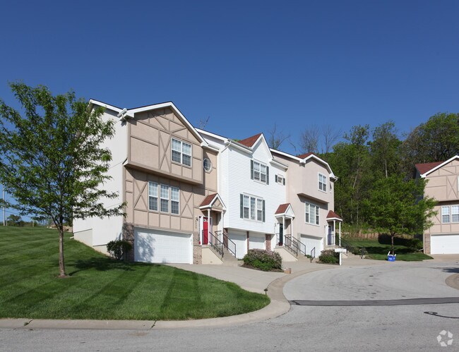 Falcon Falls Apartments And Homes