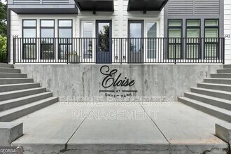 Building Photo - 729 Eloise Wy