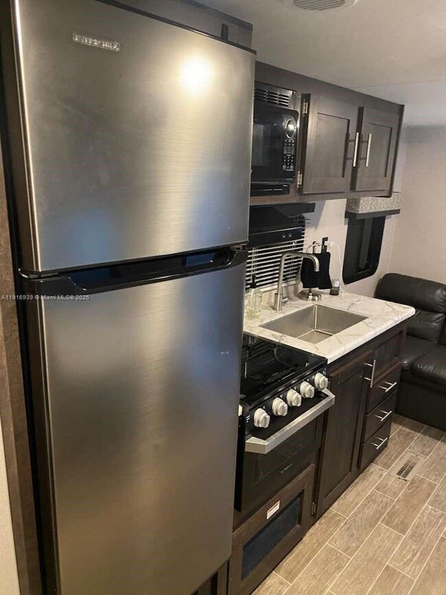 Foto del edificio - 25236 SW 133rd Ave