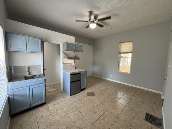 Foto del edificio - 142 Ashley St