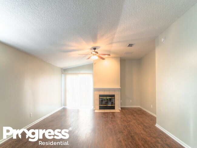Building Photo - 1840 Pineta Cove Drive