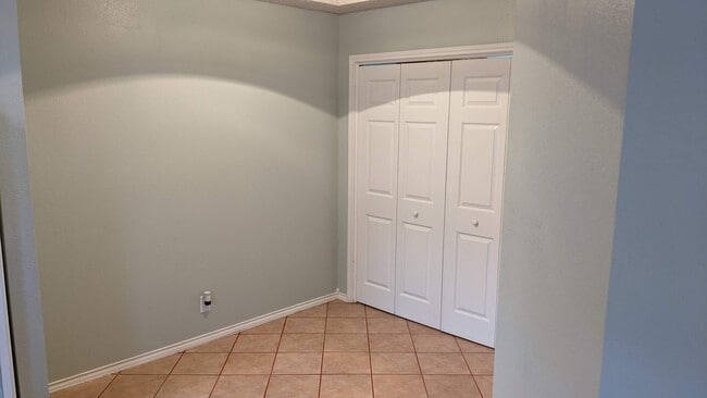 Building Photo - 1820 Mercer St