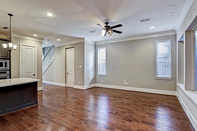 Foto del edificio - 1103 Oakmont Glen Ct