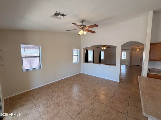 Building Photo - 8409 W Payson Rd