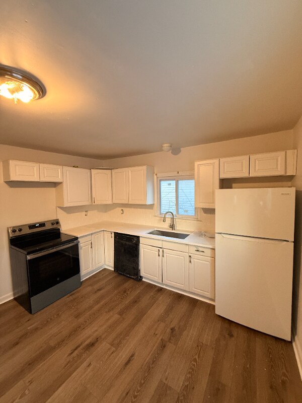 Foto del edificio - 8468 Timken Ave