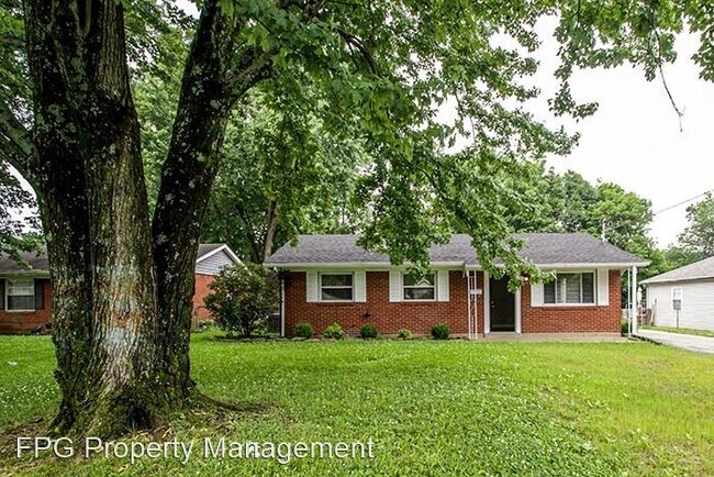 Building Photo - 4 br, 1 bath House - 9508 Titan Drive