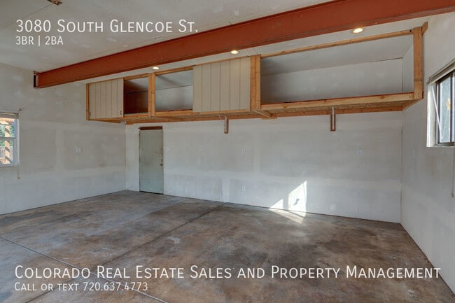 Building Photo - Ranch style home located in University Hills