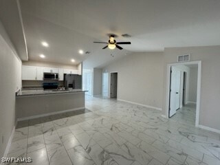 Foto del edificio - 749 SW 9th St