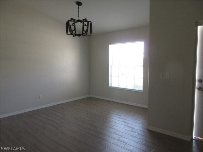 Foto del edificio - 1810 SW 22nd Terrace