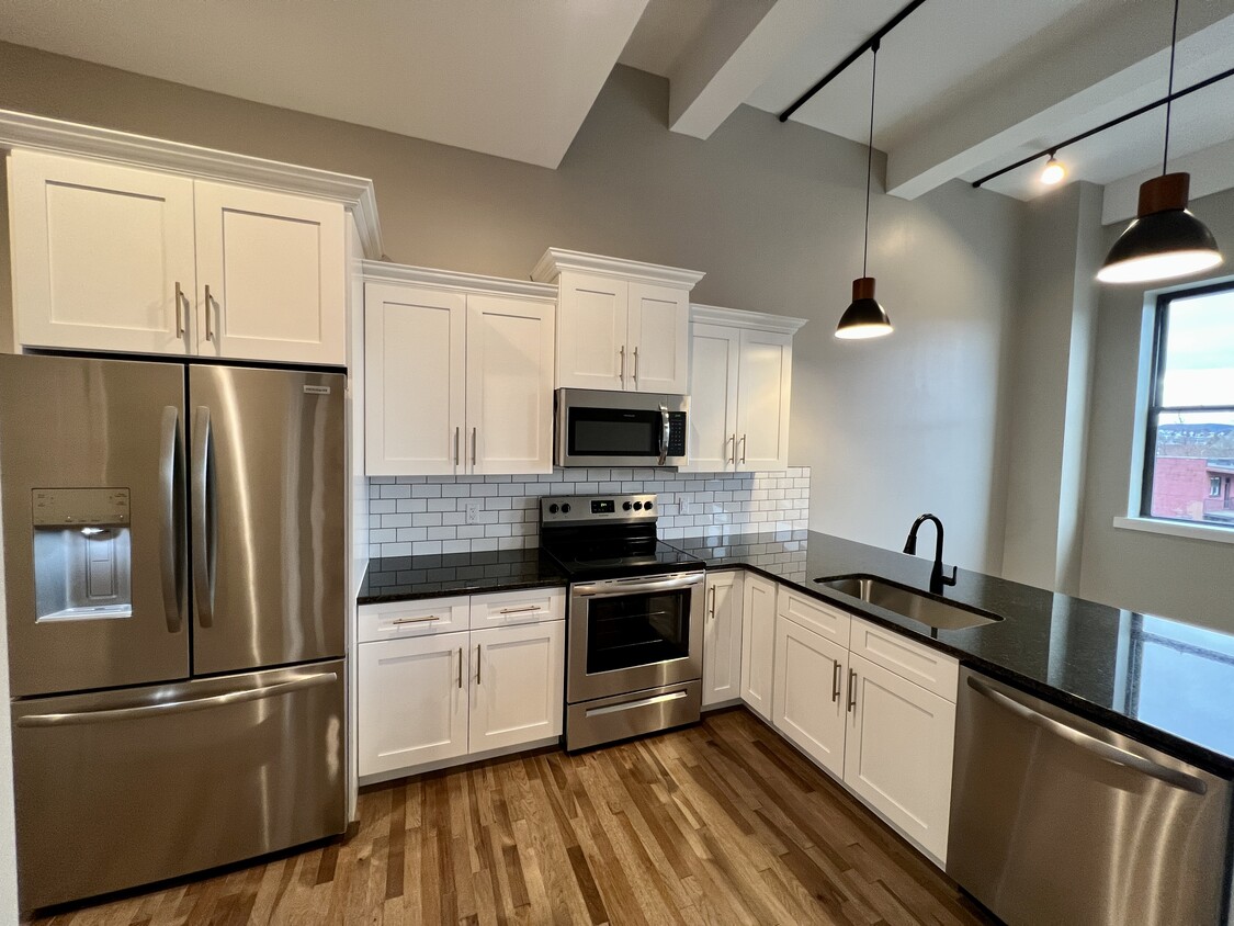Foto principal - 29 E Northampton St