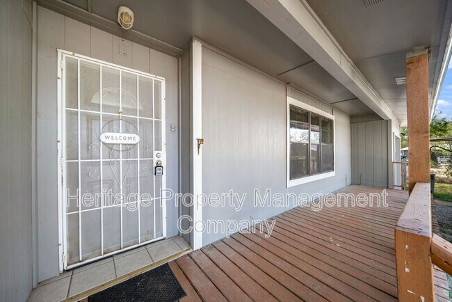 Foto del edificio - 7590 New Sulphur Springs Rd