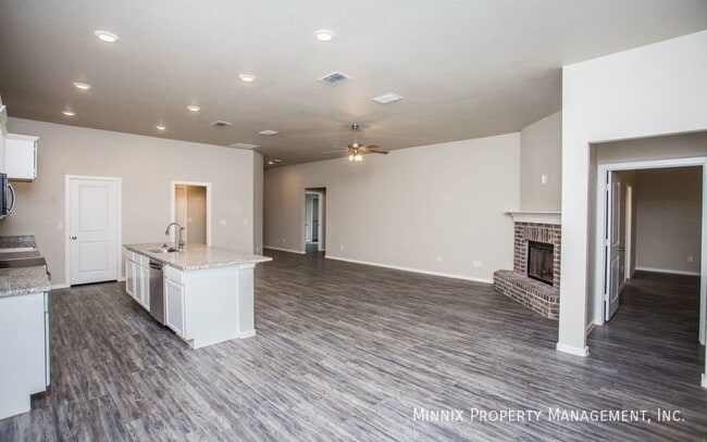 Foto del edificio - 2010 Kirksey Ave