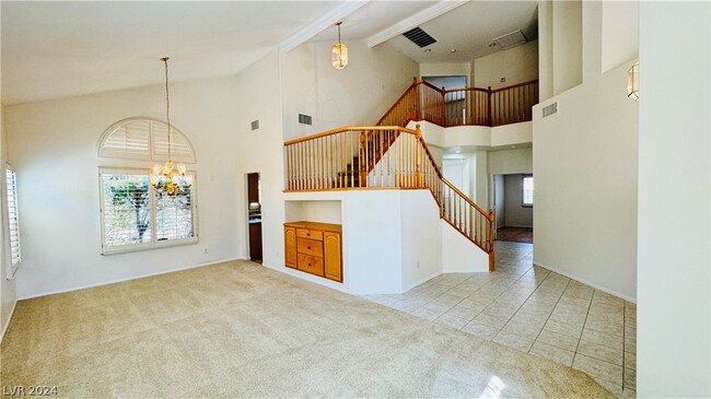 Building Photo - 992 Crescent Meadows Ct